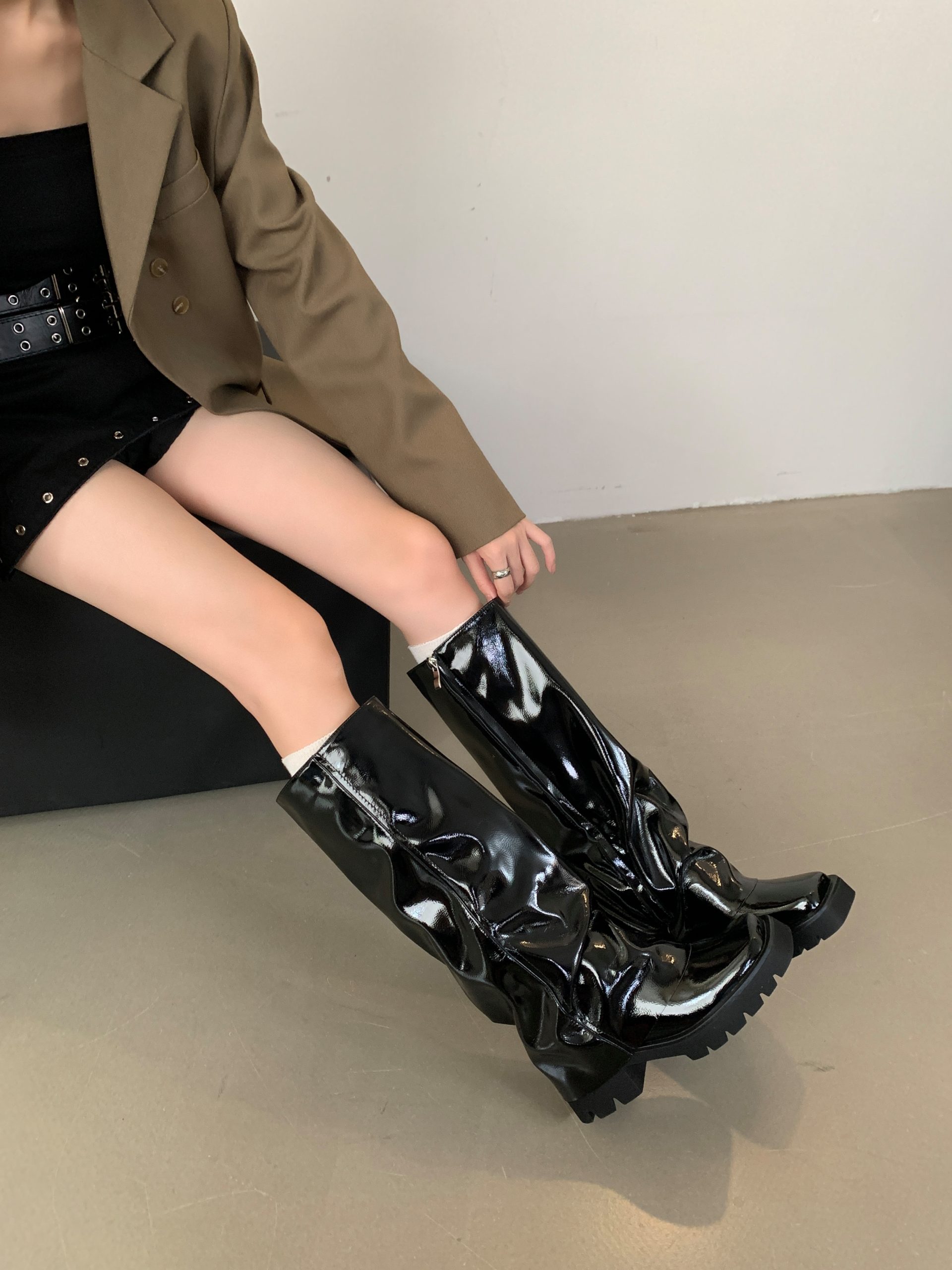 BUBUFLY Women's Patent Leather High-Top Riding Boots 2024 Autumn Winter Chunky Heel Square Toe Korean Style - Image 3