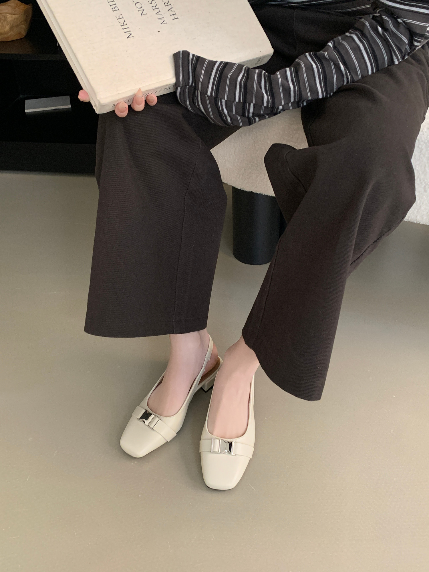 2025 Spring New Chinese Style Mary Jane Shoes with Metal Buckle Chunky Heel for Women Low Top Comfortable Office Fashion - Image 4