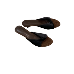 French Retro Velvet Thin Heel Slippers for Women 2026 New Summer Sandals Elegant High Heel One-Bar Shoes